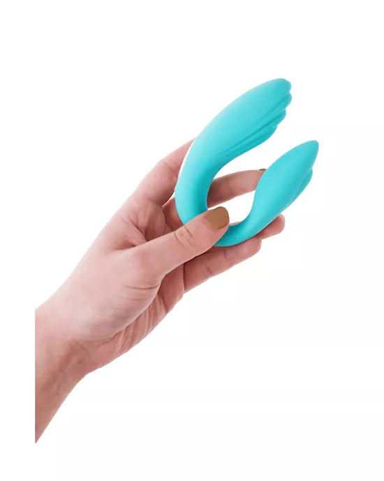 Share Satisfaction Gaia Remote Controlled Couples Vibrator